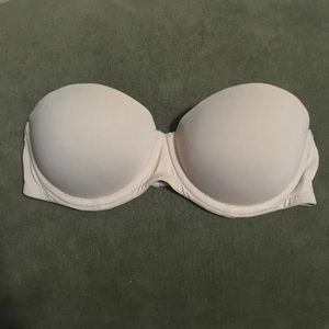 Victoria’s Secret nude strapless bra
